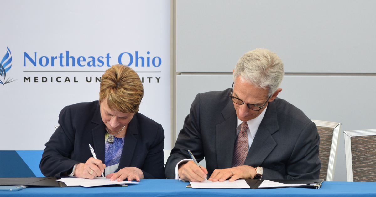 Jay A. Gershen, D.D.S., Ph.D. and Kent State President Beverly J. Warren